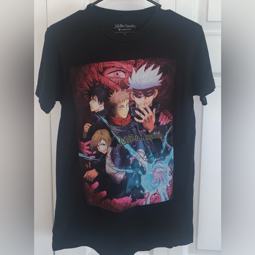 JUJUTSU KAISEN: ANIME Crunchy Roll: Japan Size Medium